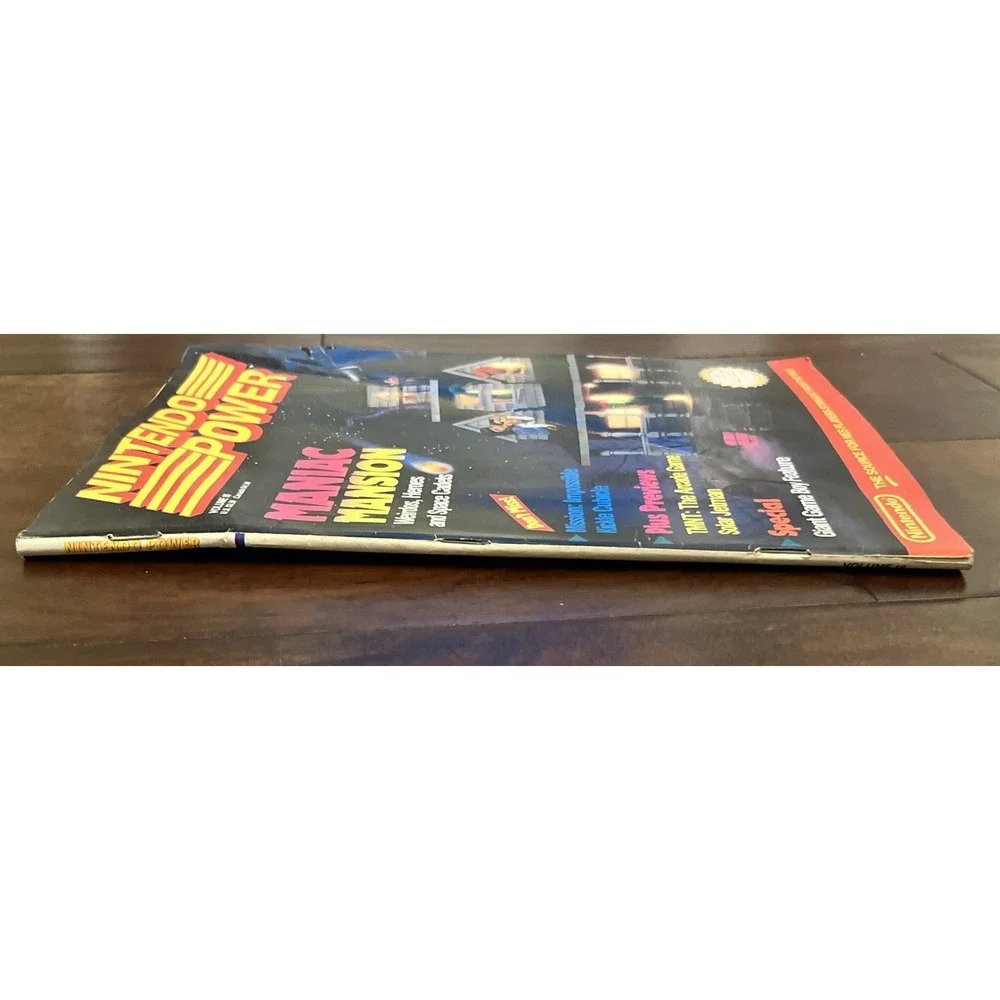 Nintendo Power Volume 16 Issue - 1990 Maniac Mansion TMNT Solar Jetman Poster